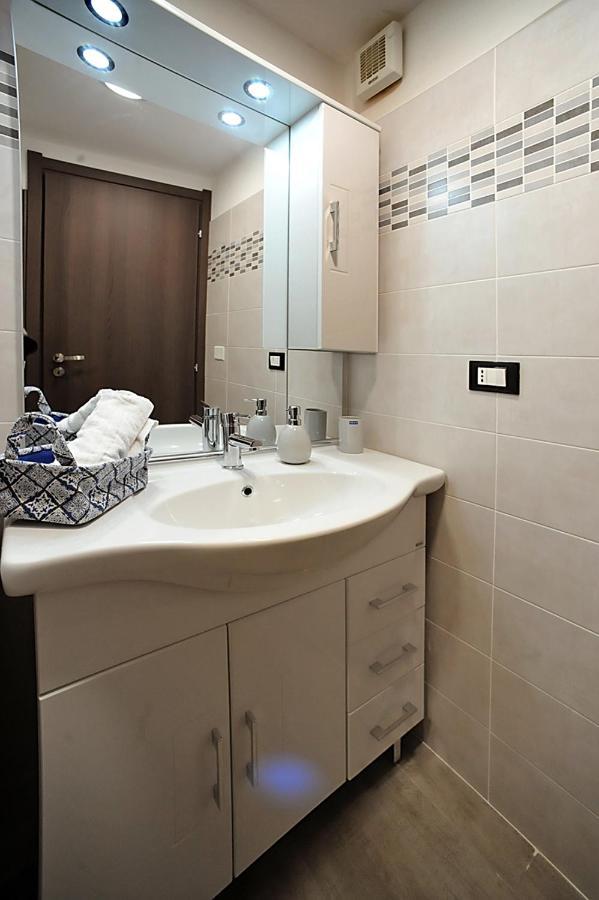 Cozy Studio In Turin City Center By Wonderful Italy Bilik gambar
